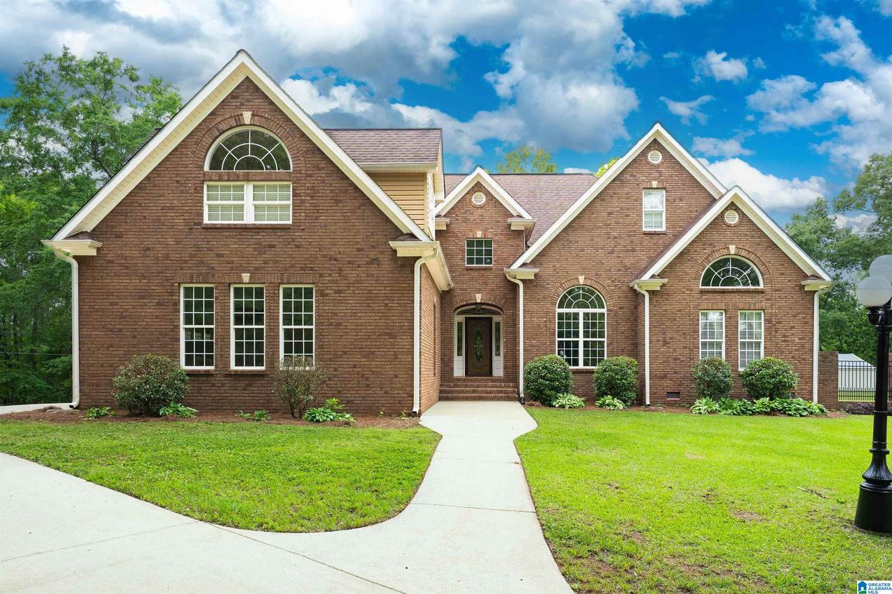 200 Valley View Road - Photo 1