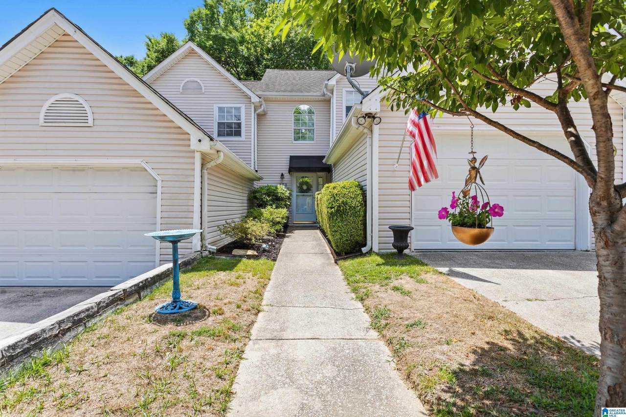 479 Raleigh Avenue - Photo 1