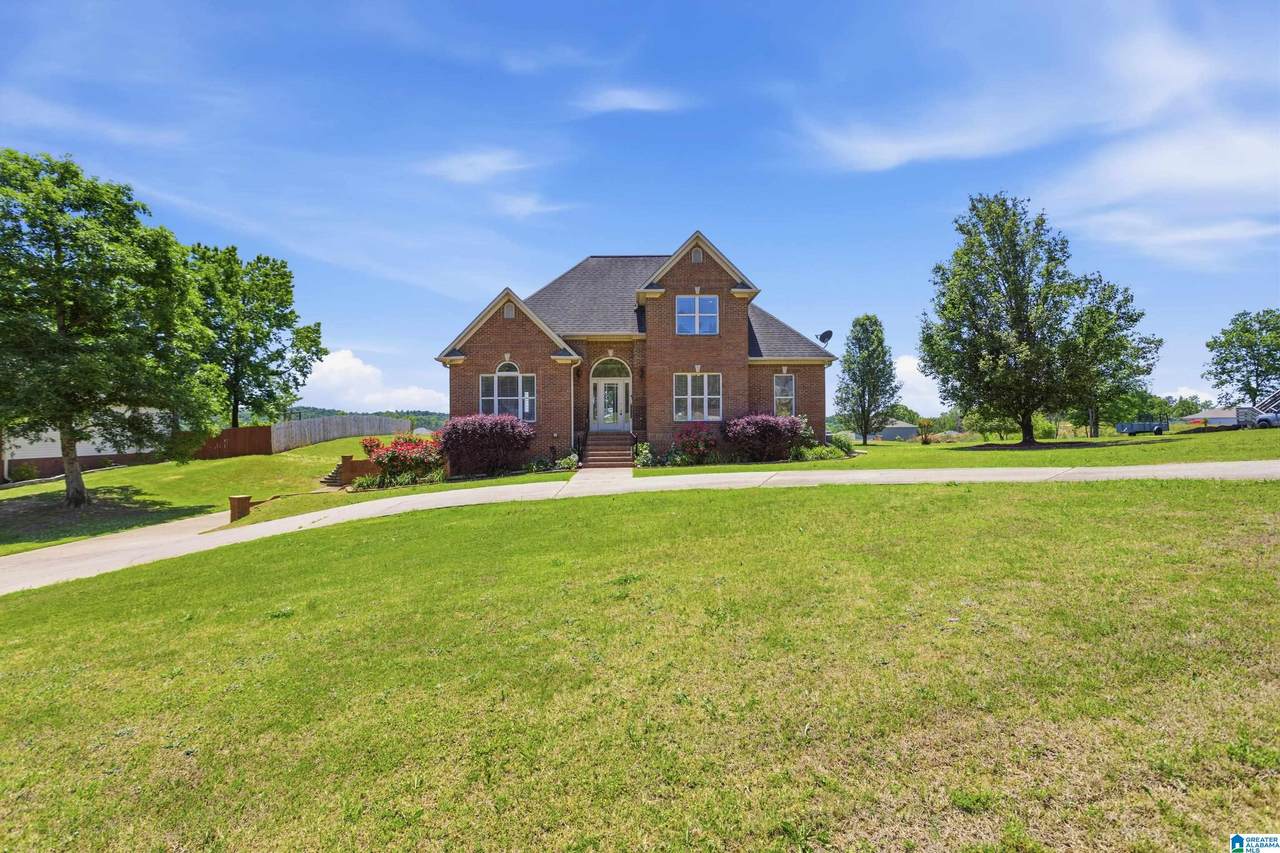 210 Madison Lane - Photo 1