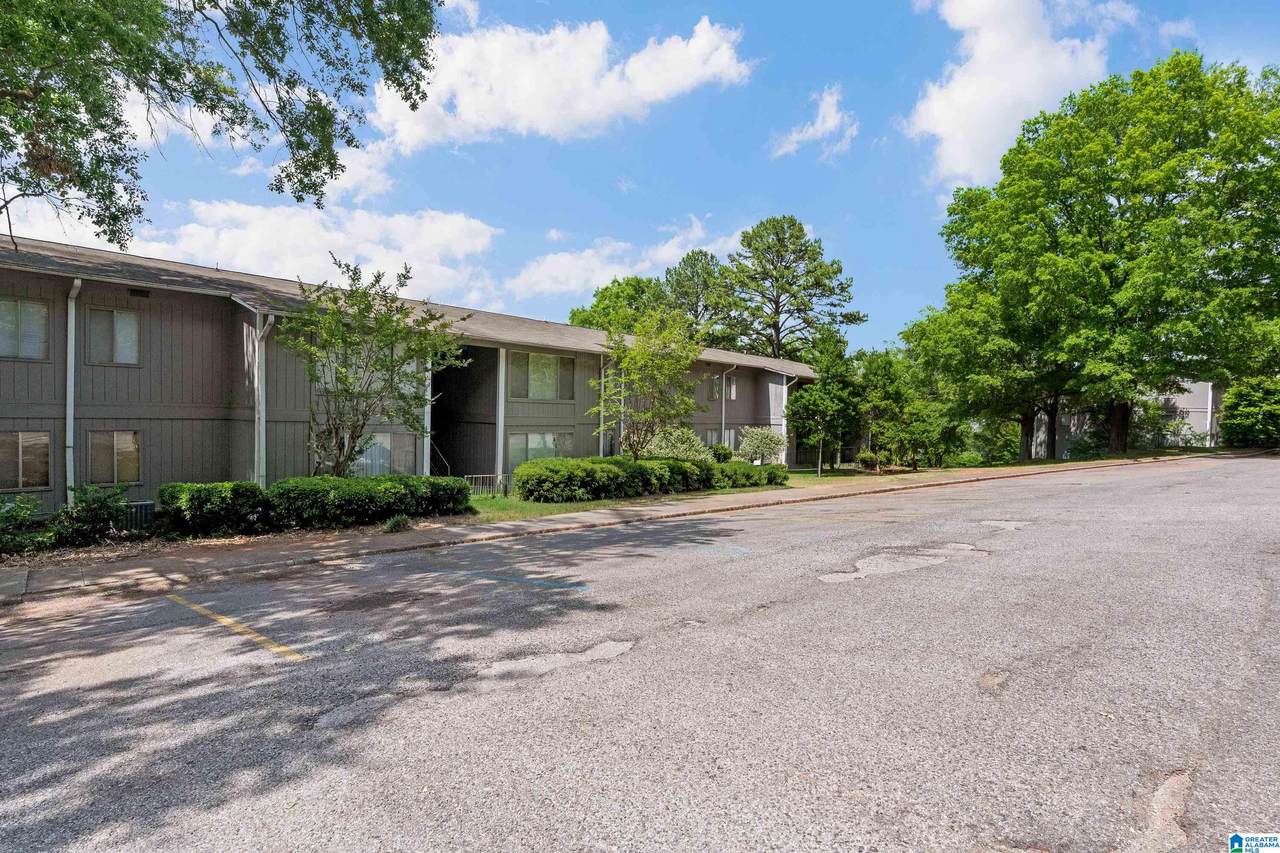 422 Skyview Drive - Photo 1