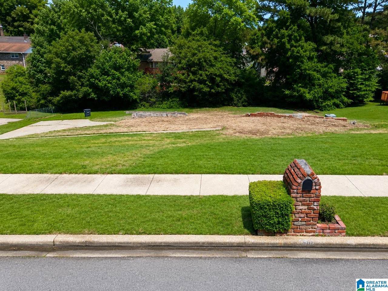 1808 7TH STREET - Photo 1