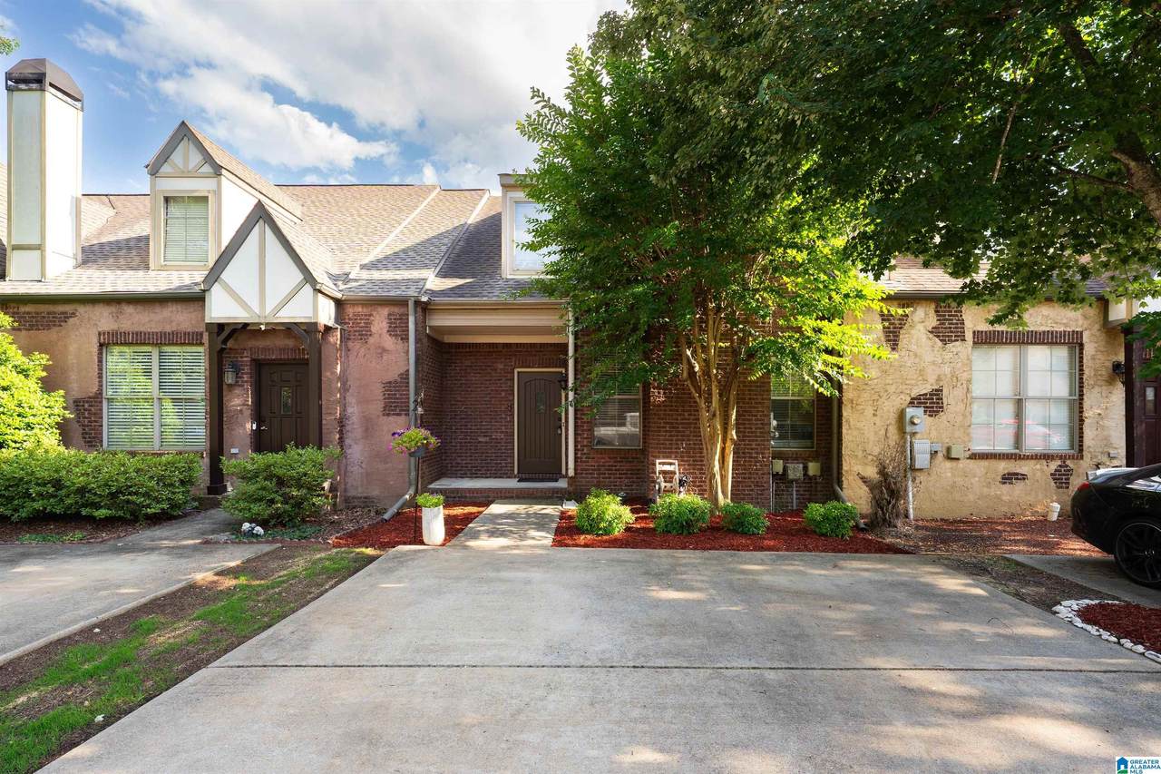 2239 Ridgemont Drive - Photo 1