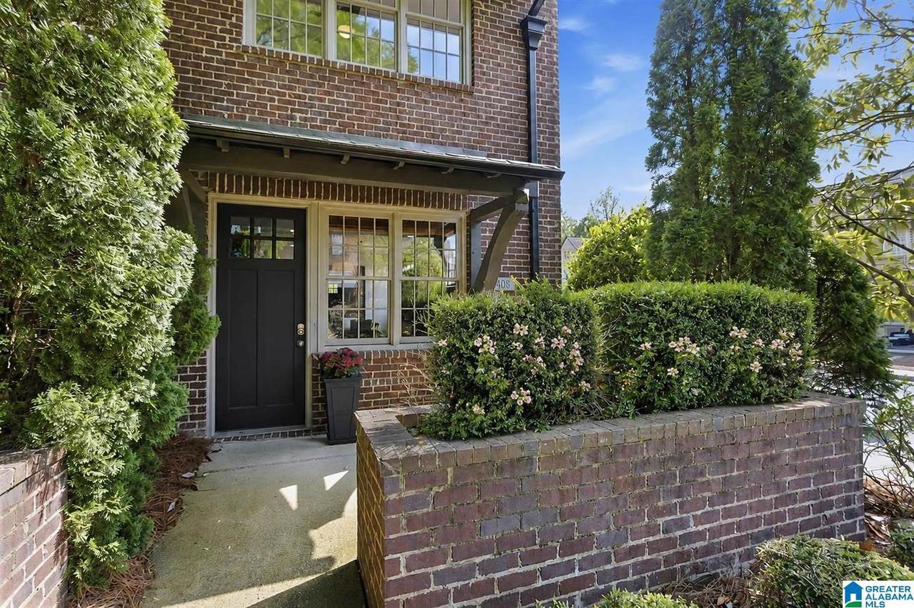 908 Barristers Court - Photo 1