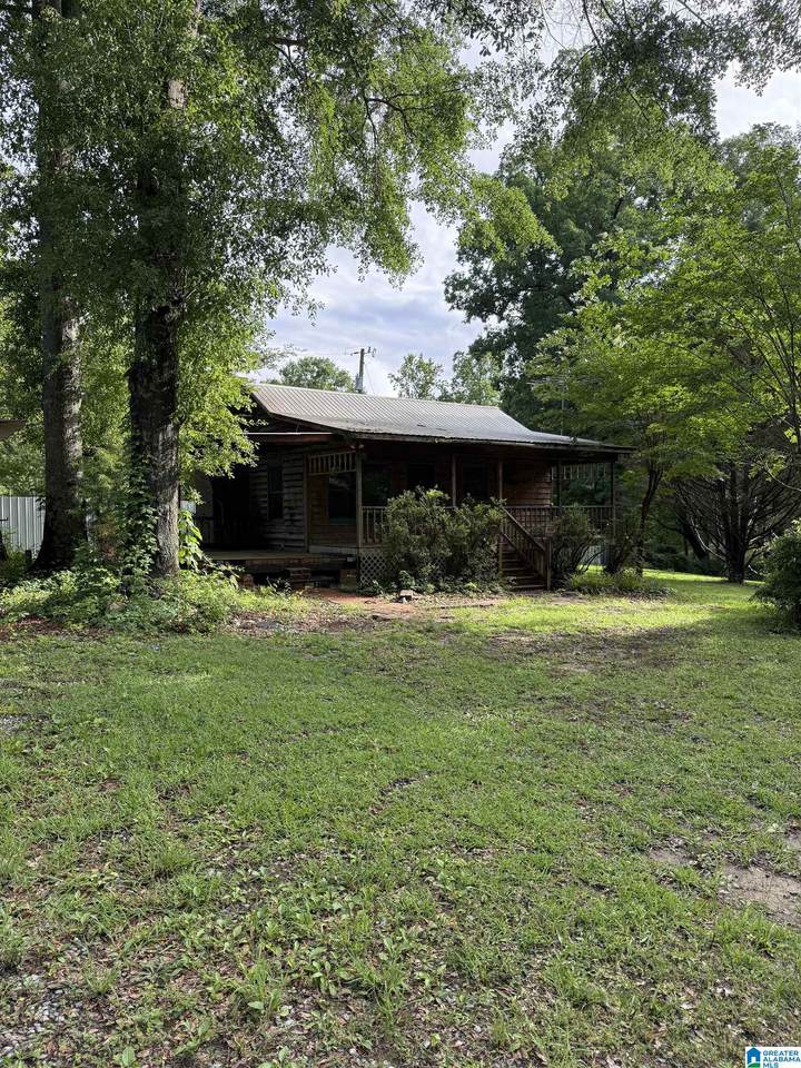 2400 County Road 469 - Photo 1