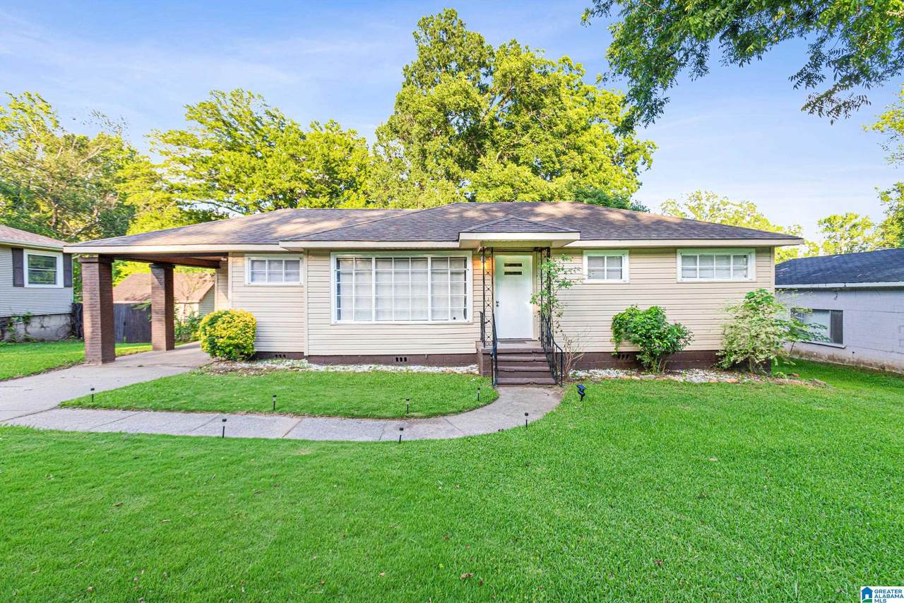 809 Elizabeth Drive - Photo 1