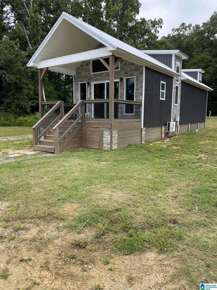 4636 Shore Drive - Photo 1