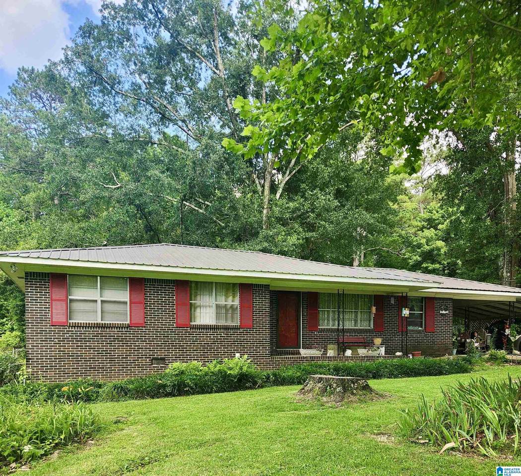 3015 Sharon Boulevard - Photo 1