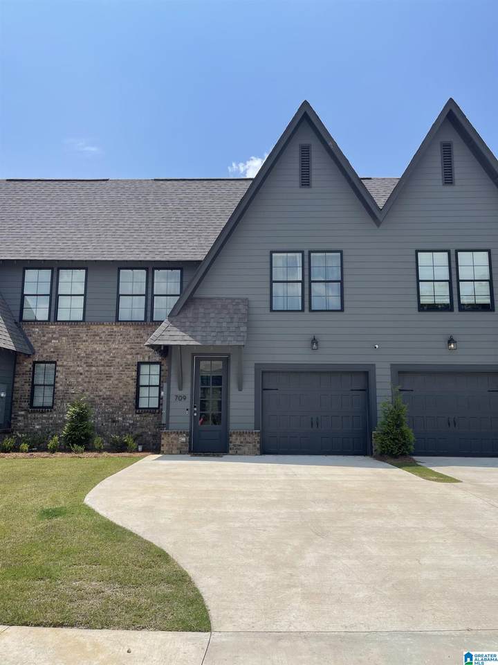 709 Cyprus Cove Drive - Photo 1