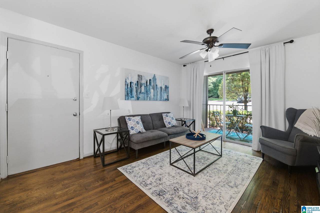 417 Skyview Drive - Photo 1