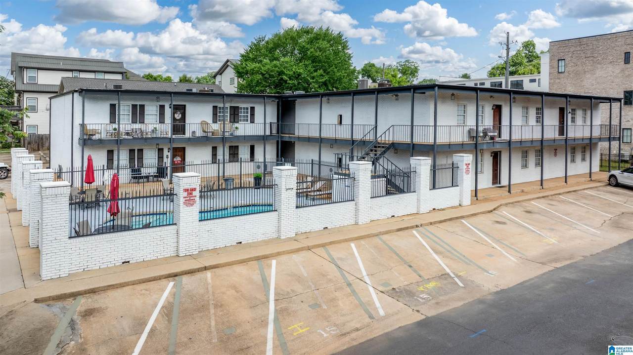 1402 9TH STREET - Photo 1