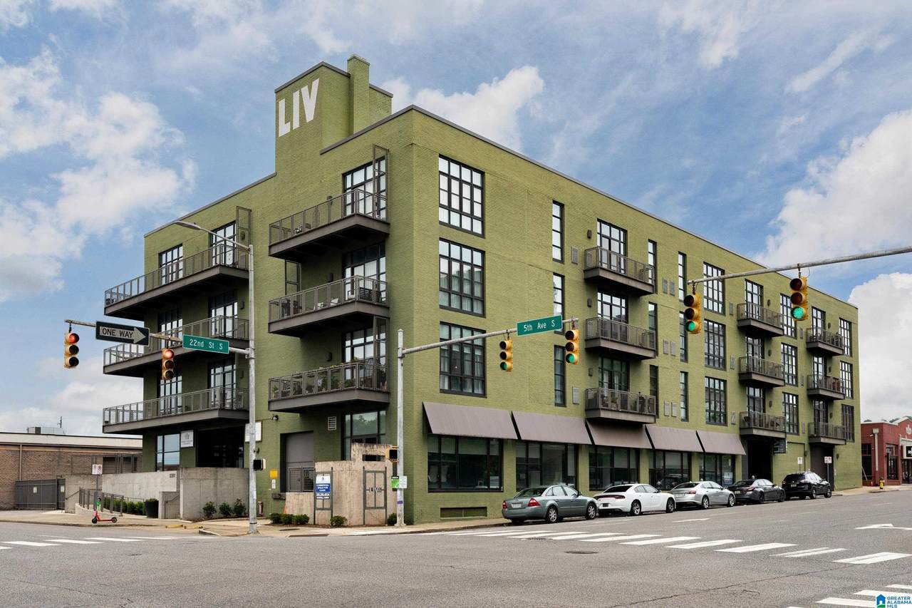 2201 5TH AVENUE - Photo 1