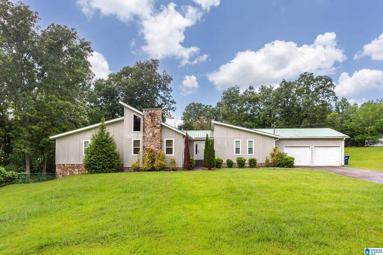 3452 Gunnells Lane - Photo 1