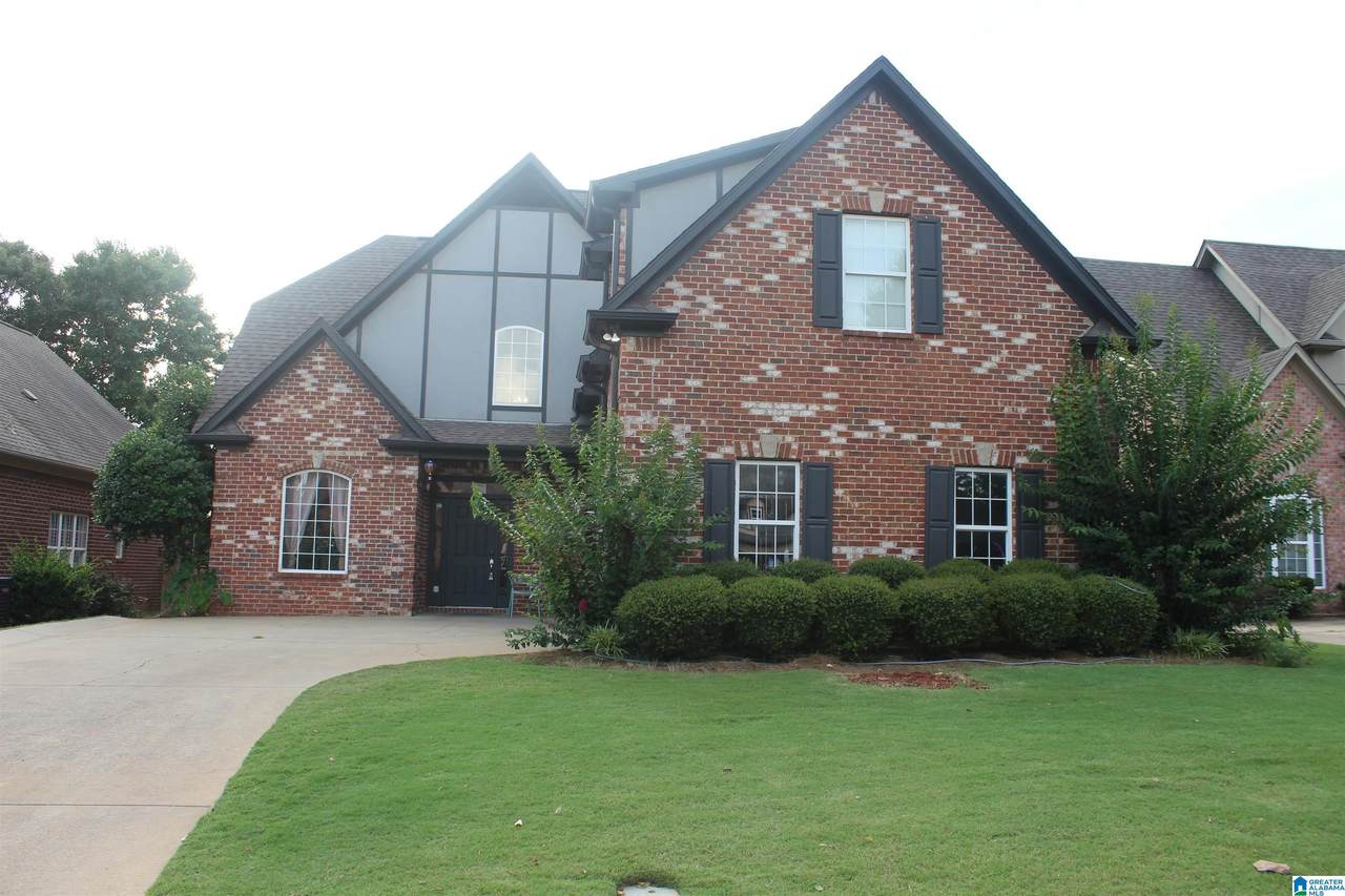 8722 Highlands Drive - Photo 1