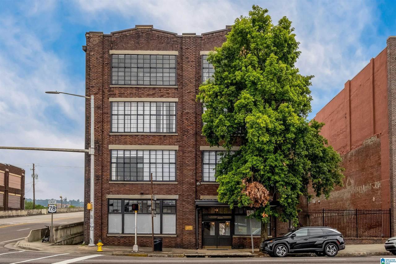 2329 1ST AVENUE - Photo 1