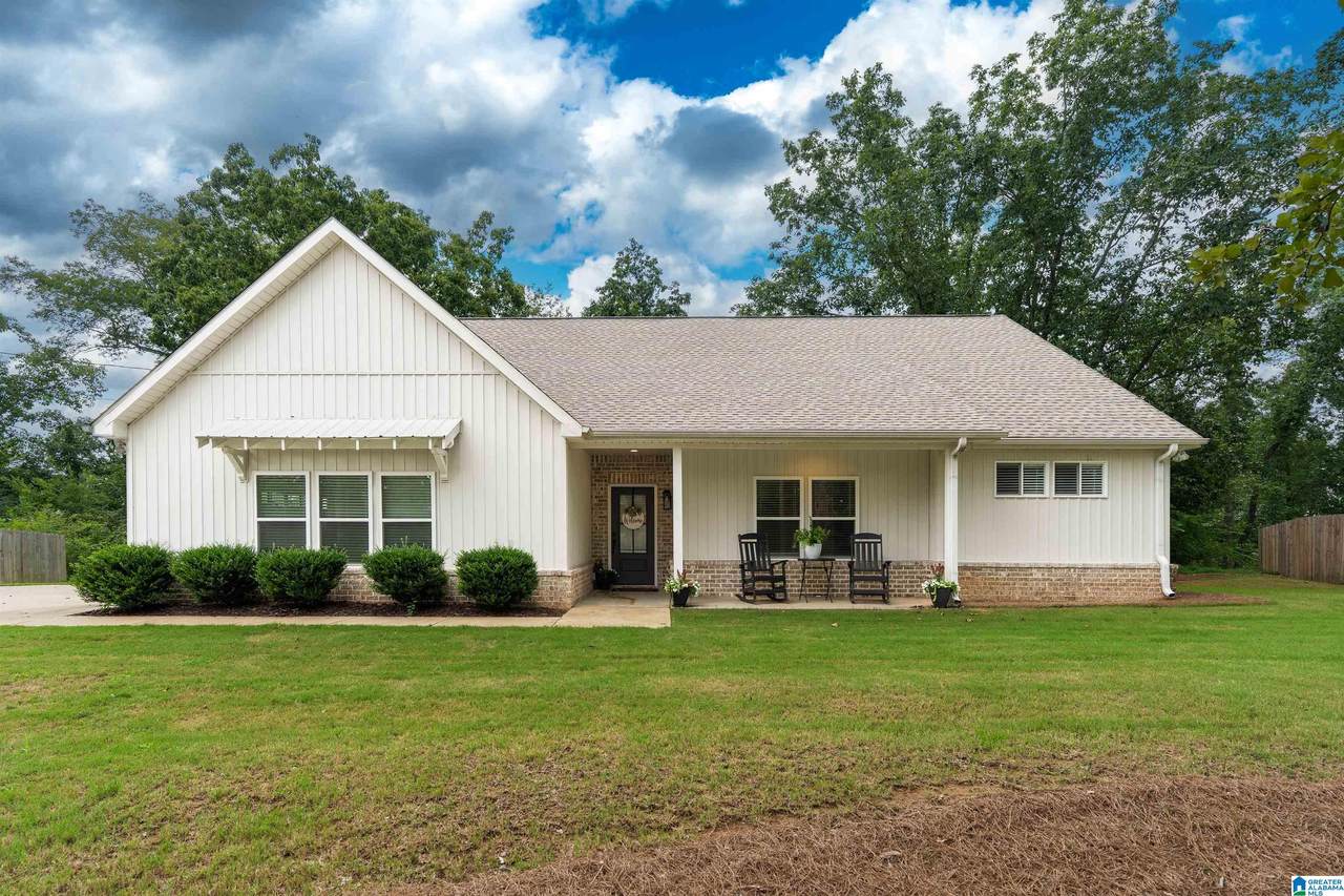 6526 Mountain Ridge Road - Photo 1