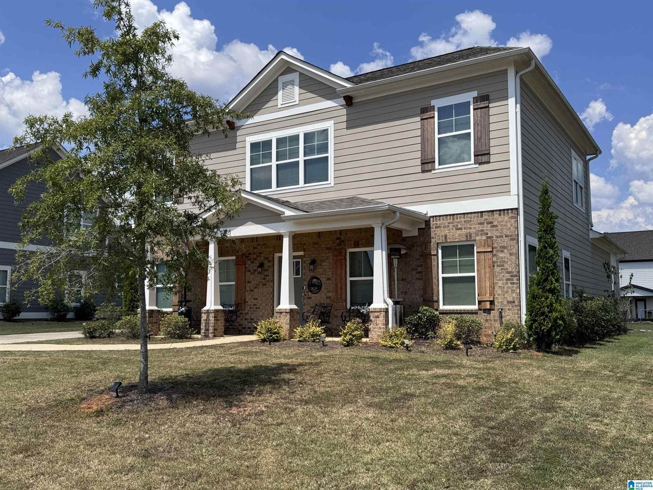 583 Avondale Lane - Photo 1