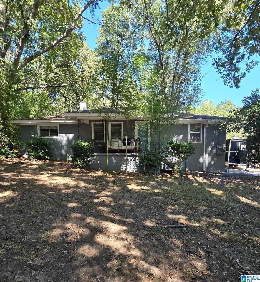 1529 Foster Avenue - Photo 1