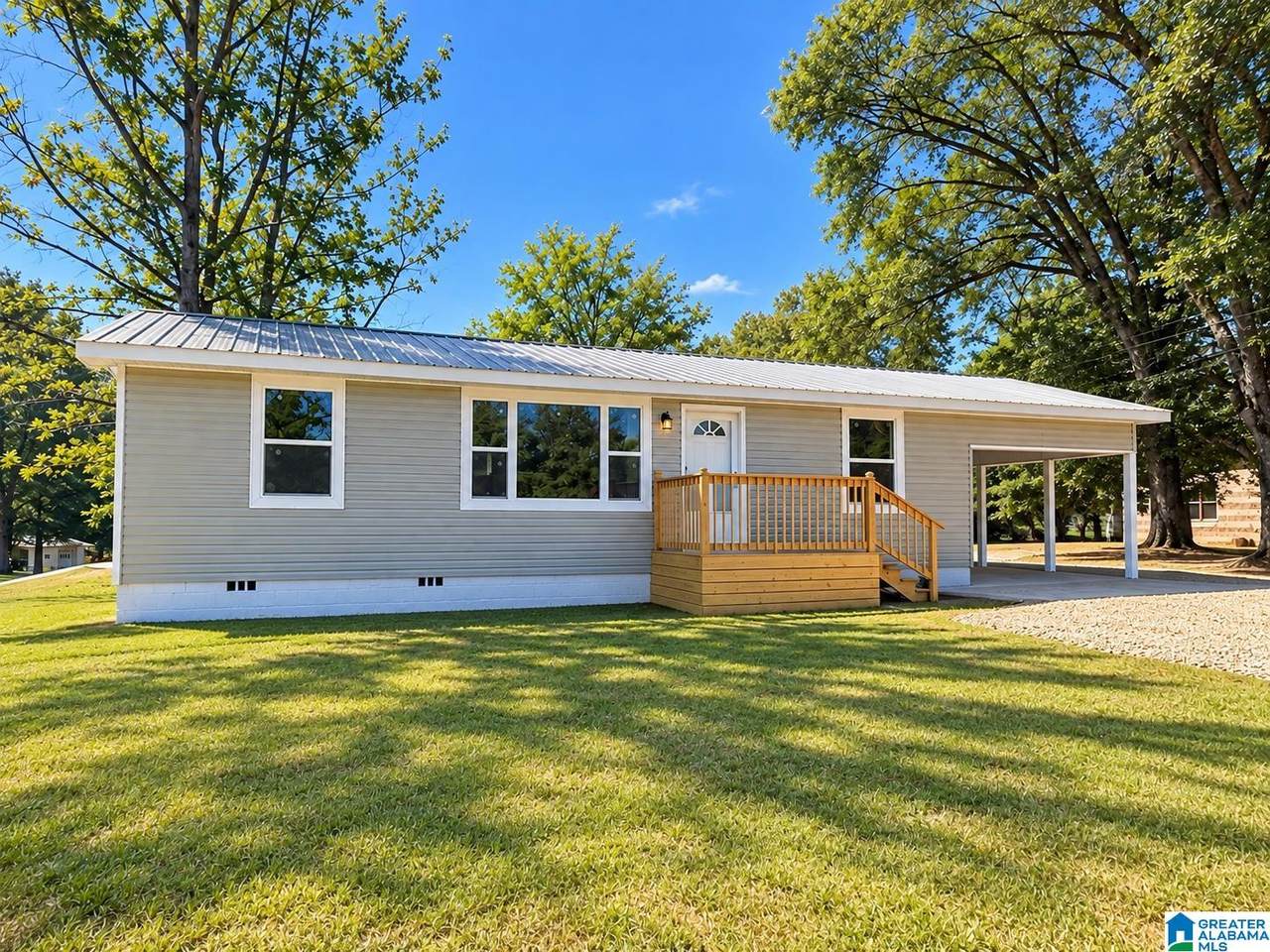 1462 Arkadelphia Road - Photo 1