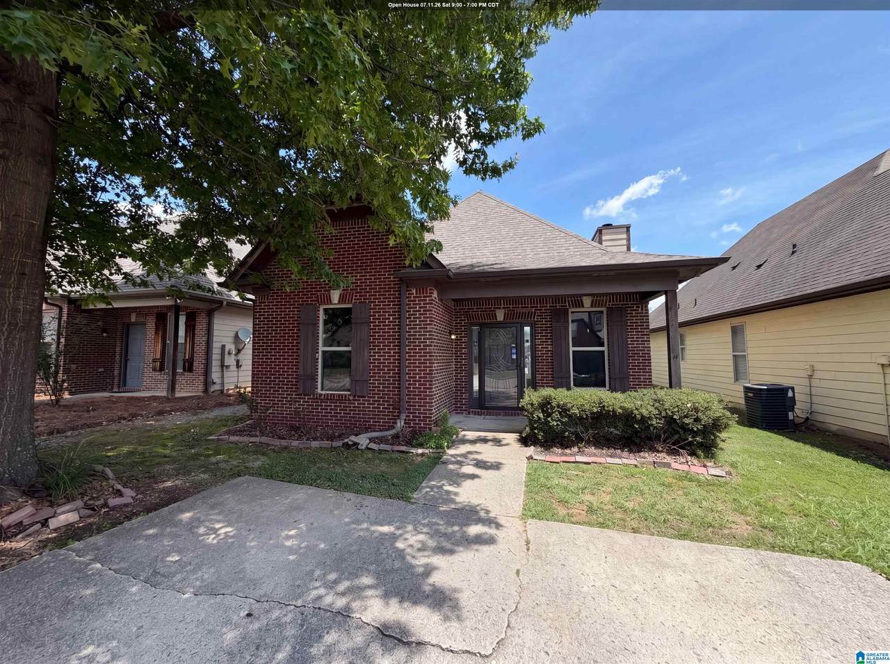 1124 Washington Drive - Photo 1