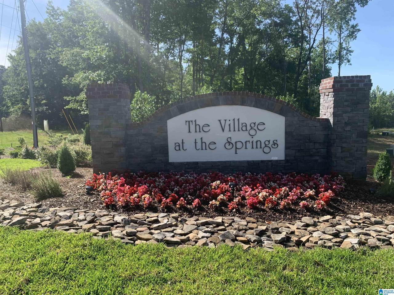 Village Circle - Photo 1