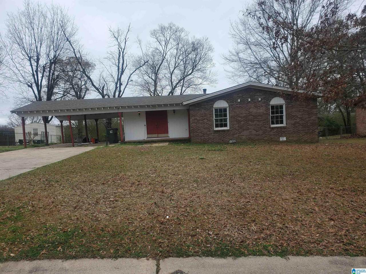 621 16TH COURT - Photo 1