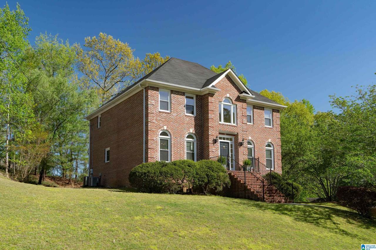 725 Haycort Lane - Photo 1