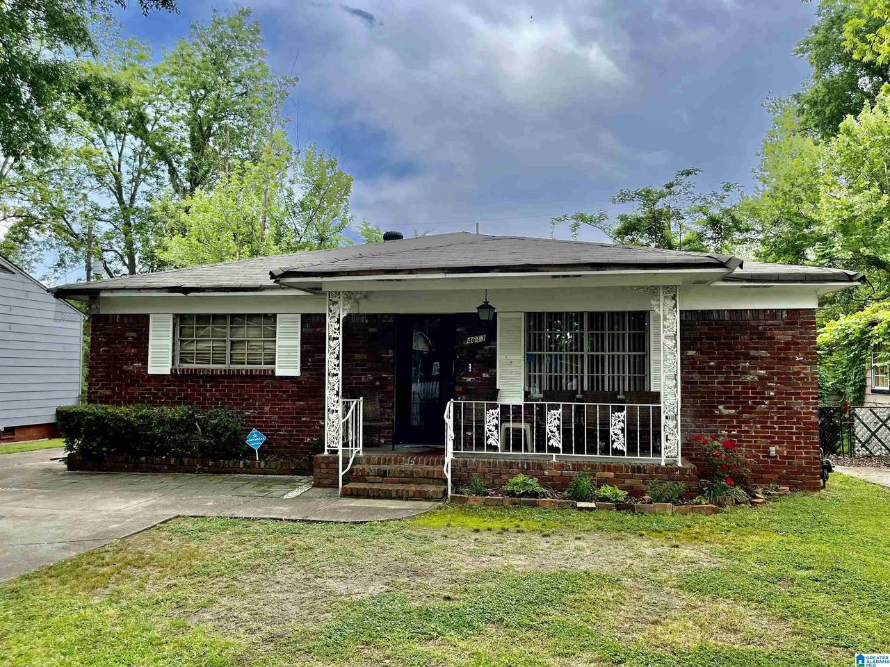 4613 Park Avenue - Photo 1