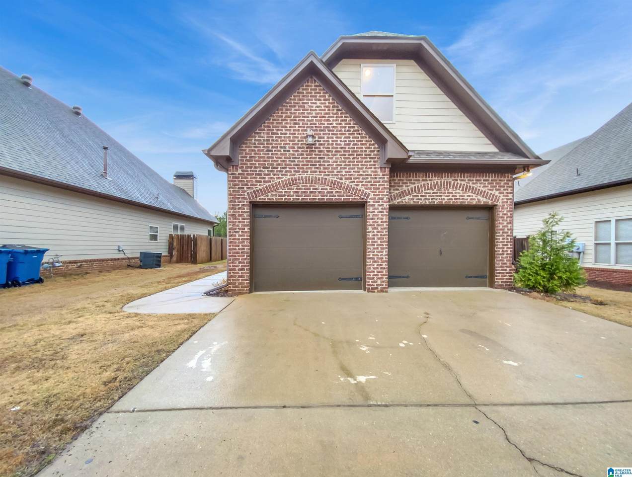 1061 Springfield Drive - Photo 1