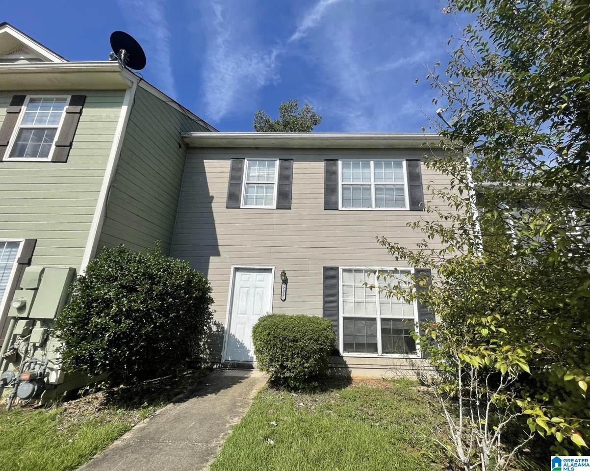 233 Willow Point Circle - Photo 1