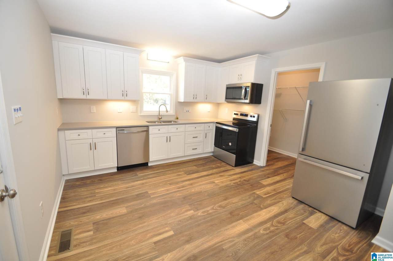 1119 1ST AVENUE - Photo 1