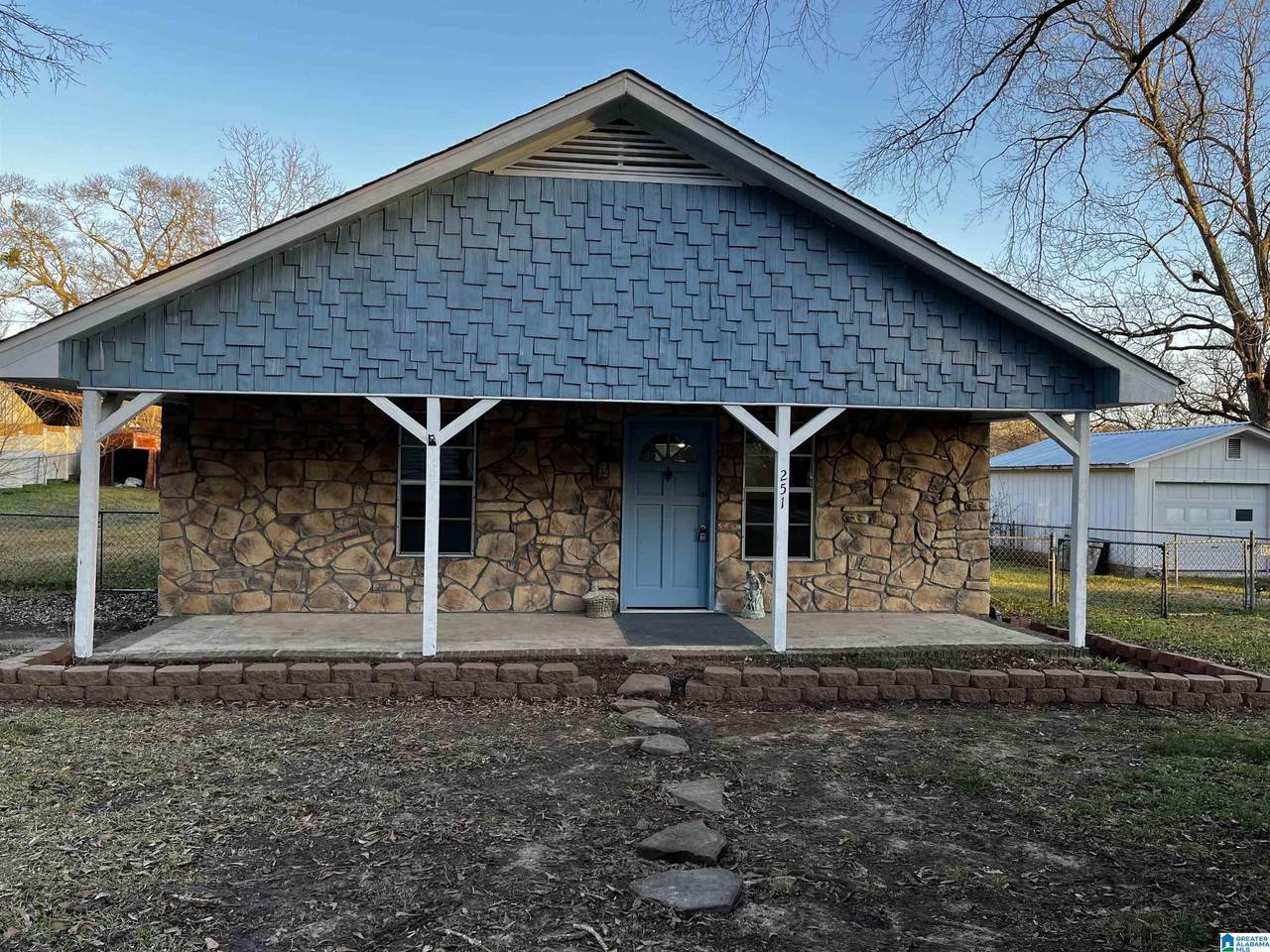 251 Morris Street - Photo 1
