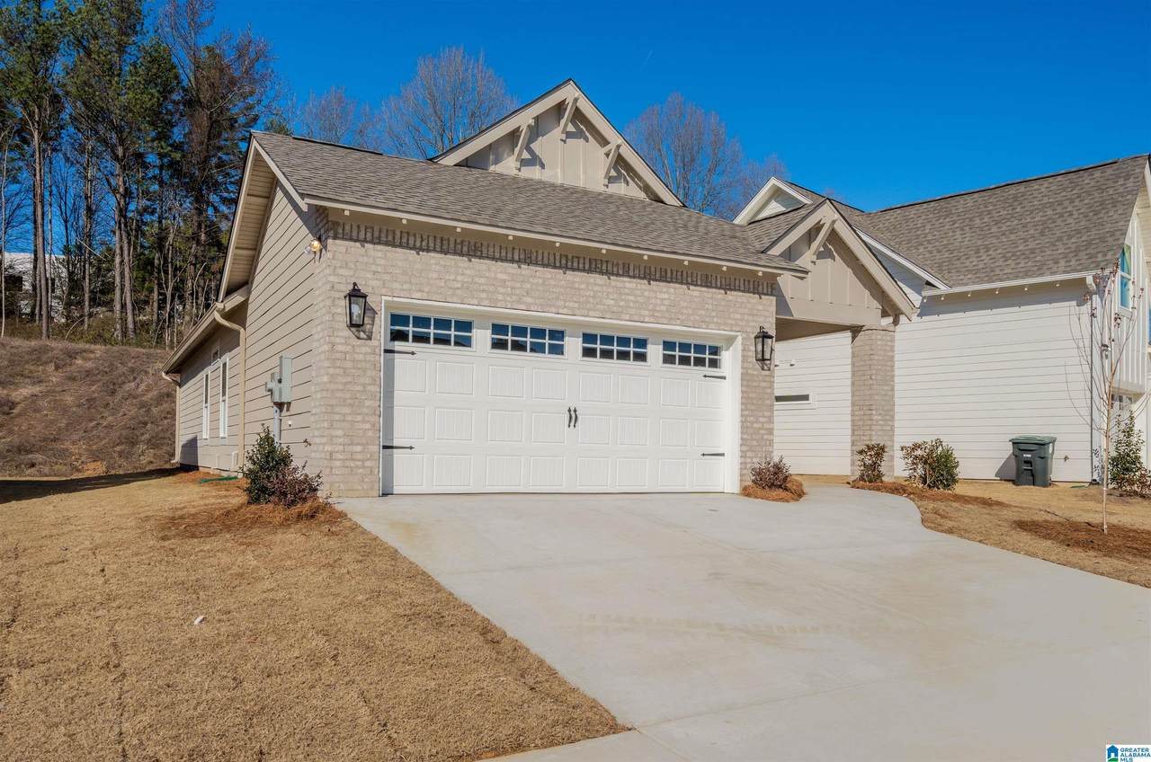 122 Grove Drive - Photo 1