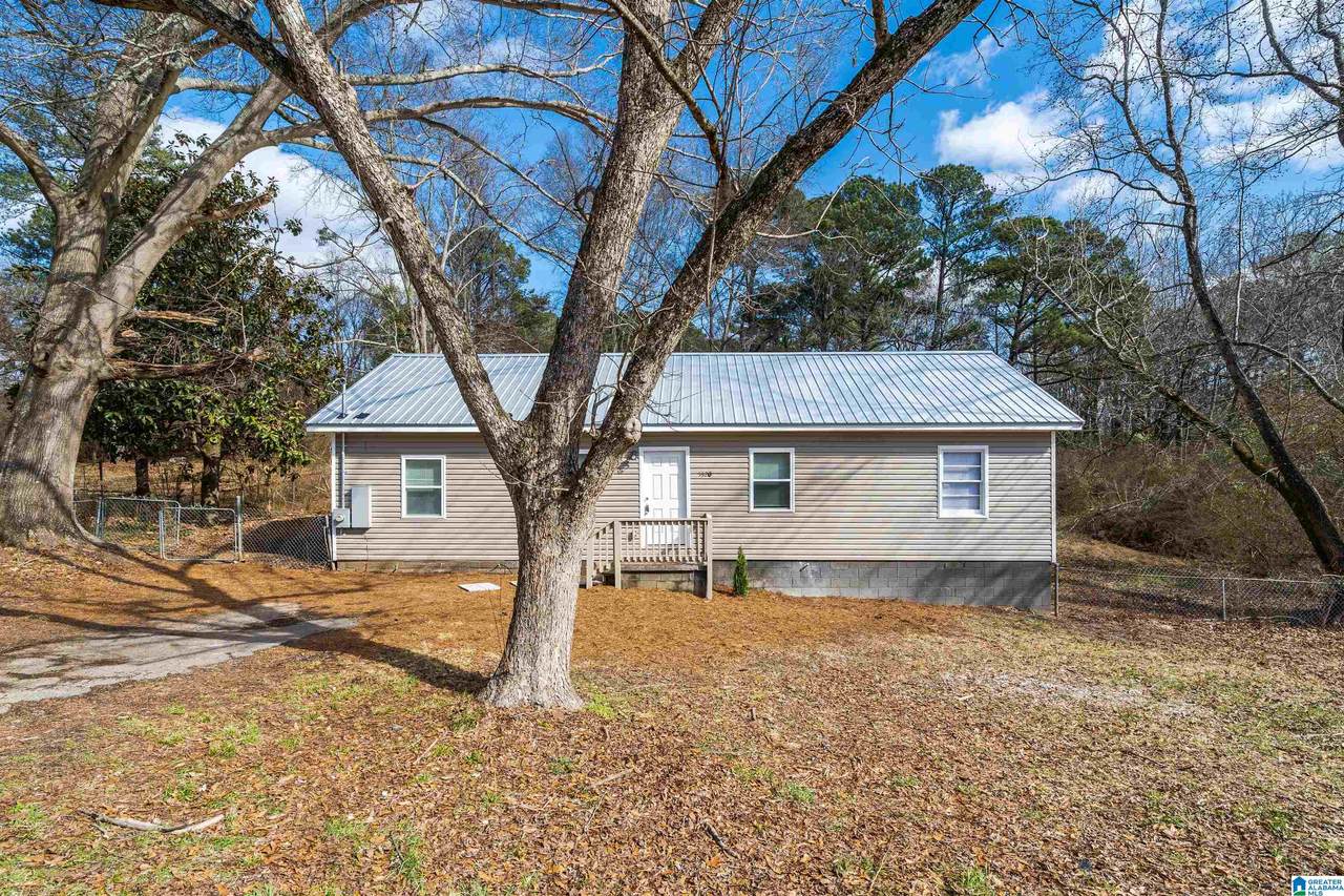 5320 Washburn Drive - Photo 1