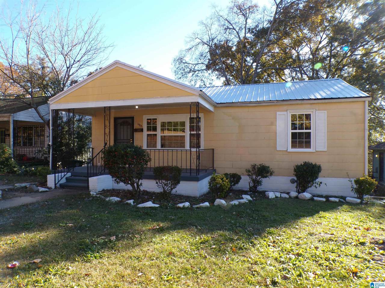 1405 33RD STREET - Photo 1