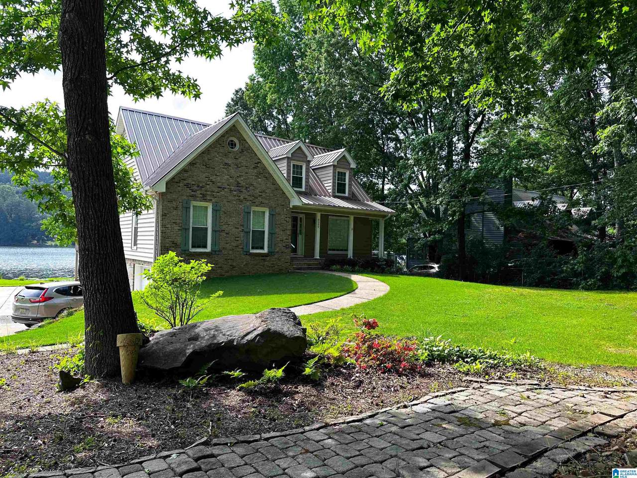 8390 Emerald Lake Drive - Photo 1