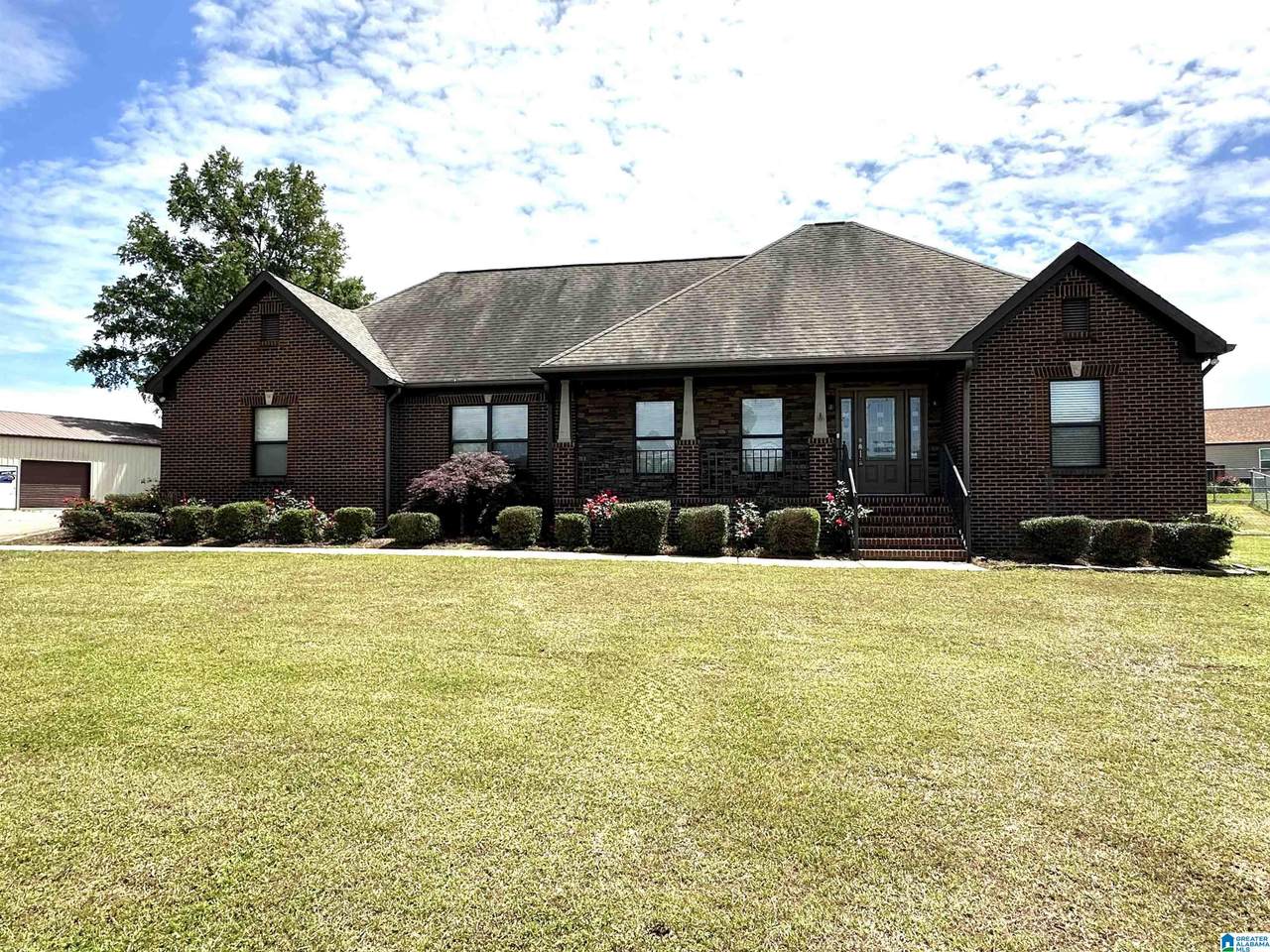 1612 Kerry Drive - Photo 1