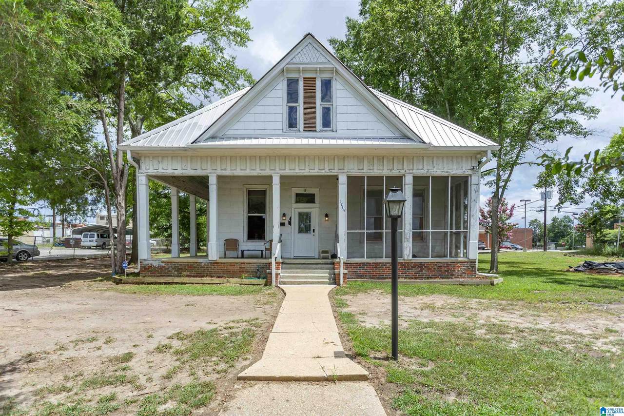1711 5TH AVENUE - Photo 1