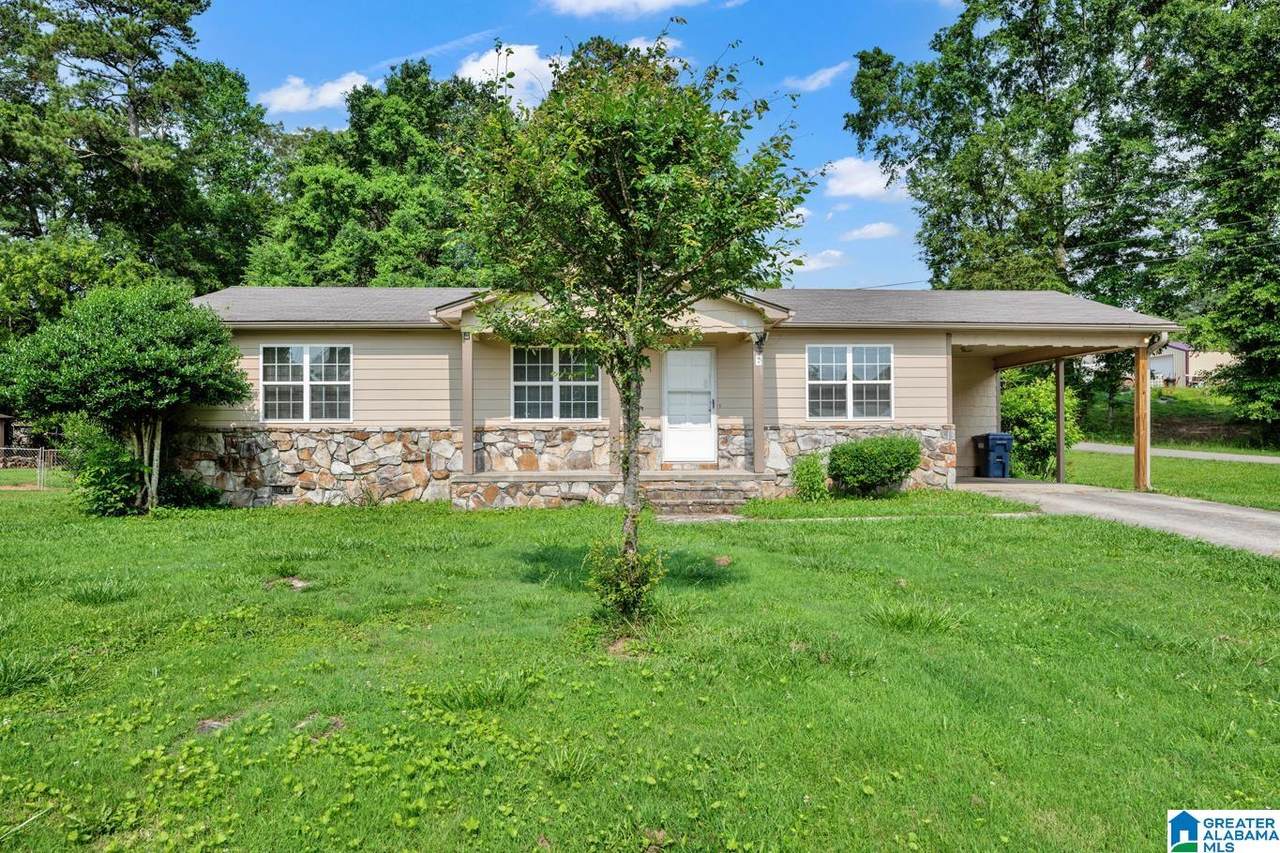 8 Fieldview Drive - Photo 1