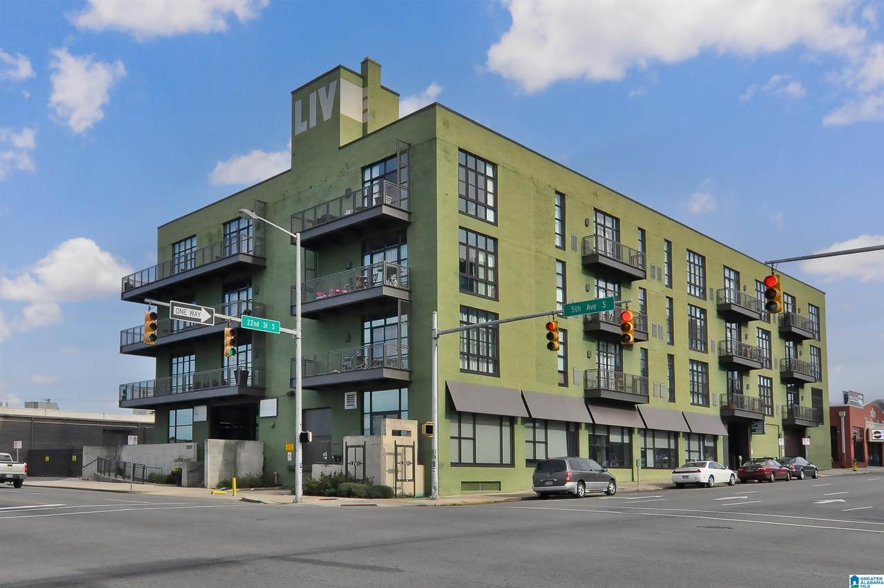 2201 5TH AVENUE - Photo 1