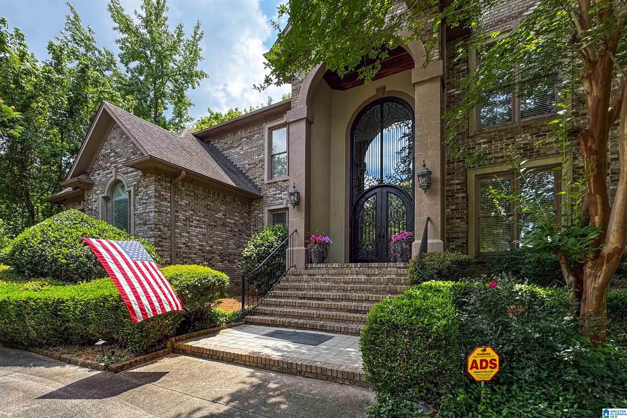 3609 Carisbrooke Parkway - Photo 1