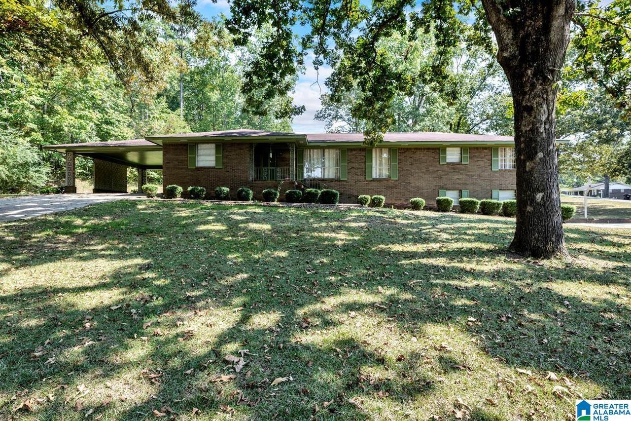 2979 Pine Hill Drive - Photo 1