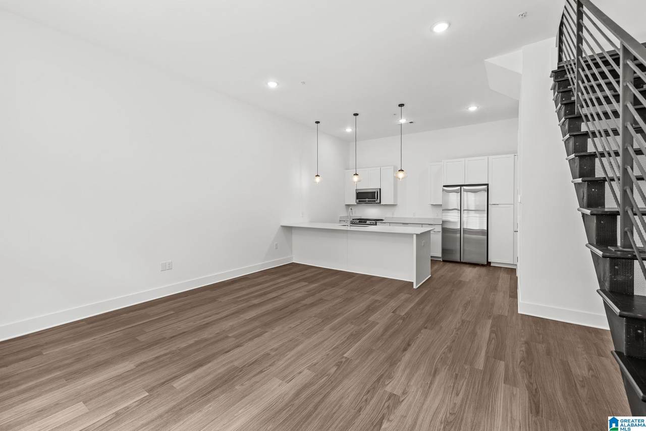 https://bt-photos.global.ssl.fastly.net/birmingham/1280_boomver_2_21427851-2.jpg