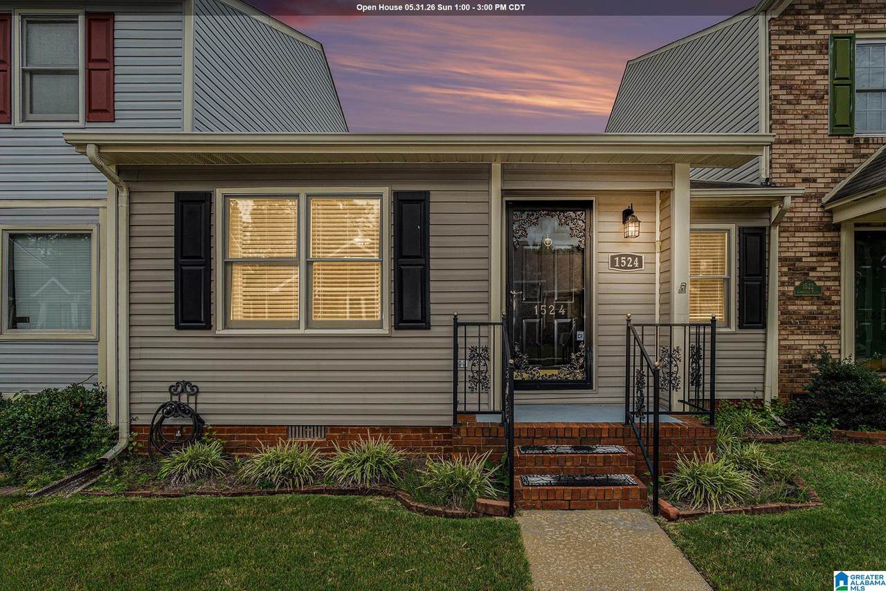 1524 Cambridge Place - Photo 1