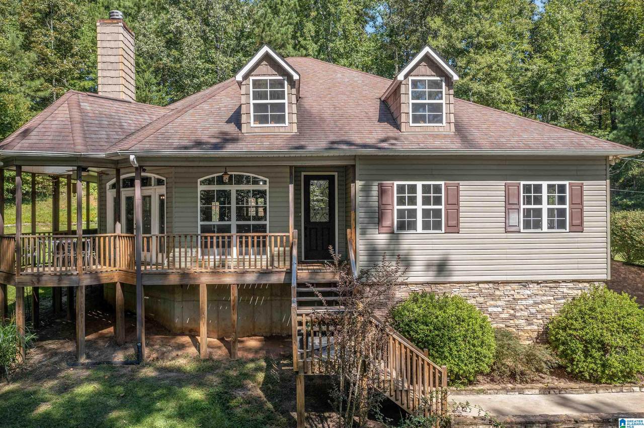 430 Evelyn Drive - Photo 1