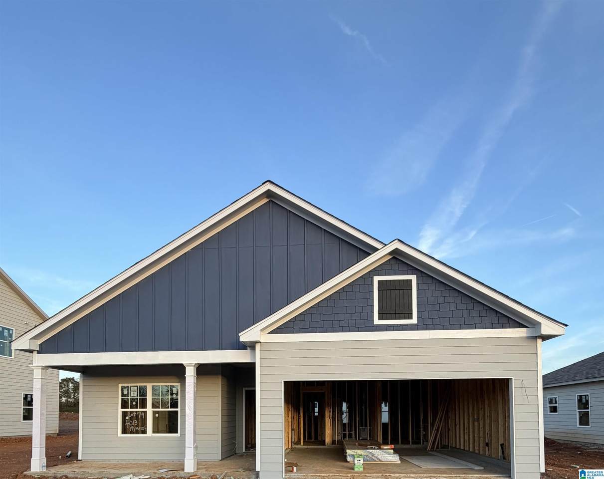 4013 Plymouth Lane - Photo 1