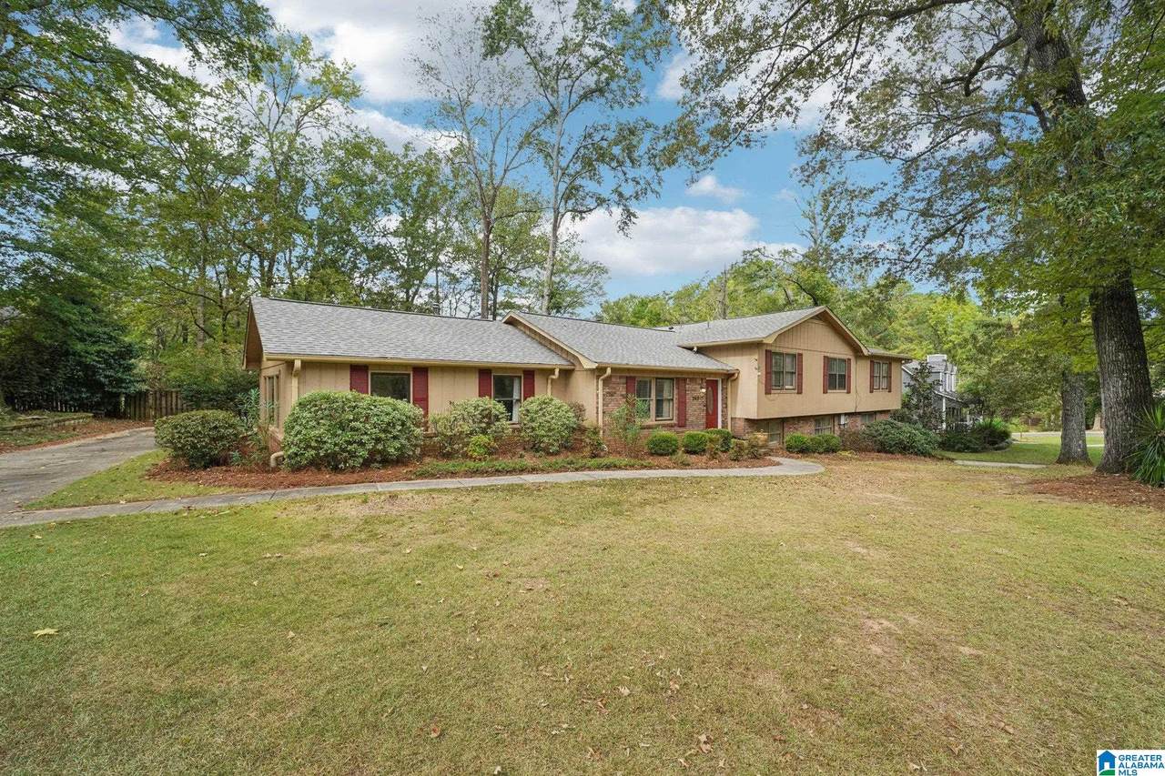 767 Dogwood Circle - Photo 1