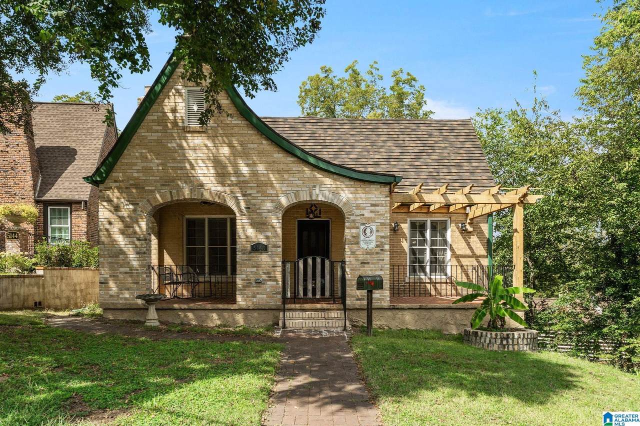 5148 6TH AVENUE - Photo 1