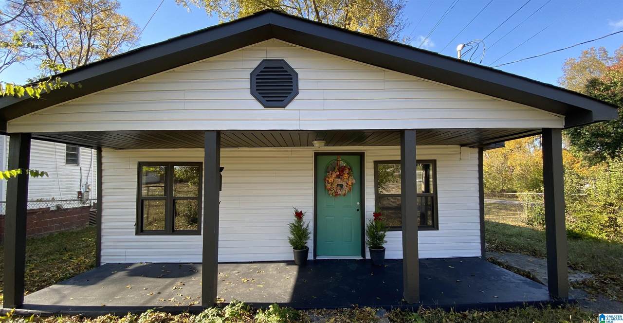 2928 6TH AVENUE - Photo 1