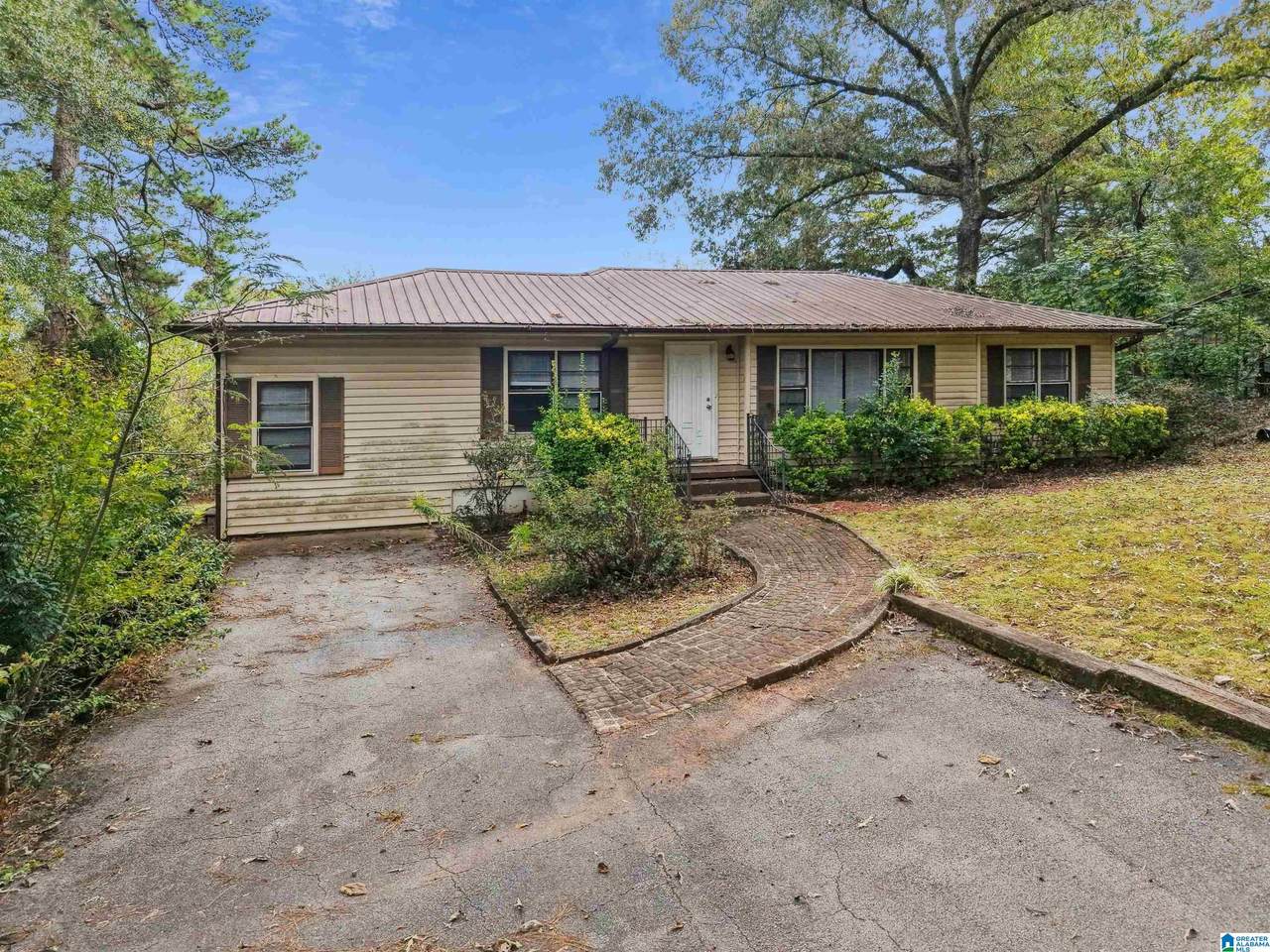 1733 Faircrest Drive - Photo 1