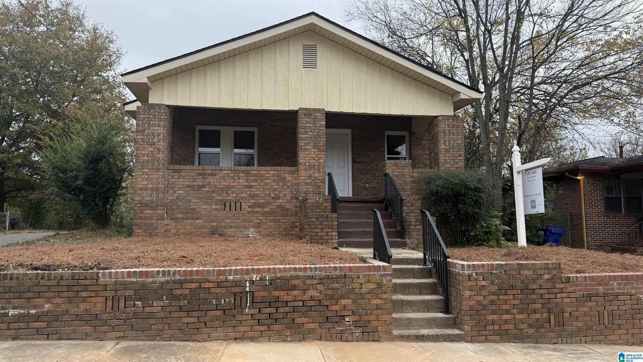 5301 Court G - Photo 1